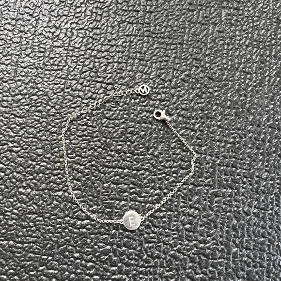 Mejuri Jewelry - Mejuri Engraved E Bracelet